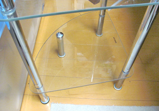 ガラス製サイドテーブル