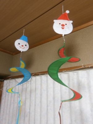 福岡の小さな保育室 しおん の日記 クリスマスの天井飾り